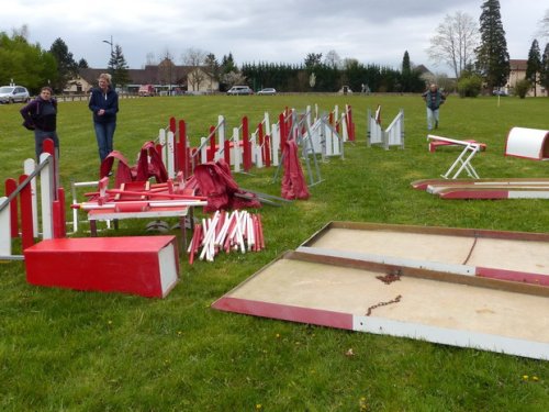 Premier concours d'agility de Fontaines, le 12 avril 2015