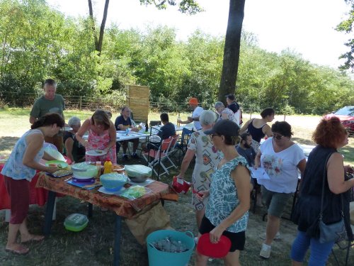 Repas convivialité 24 juillet 2022