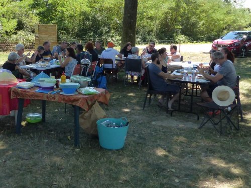 Repas convivialité 24 juillet 2022