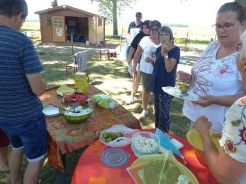 Repas convivialité 24 juillet 2022